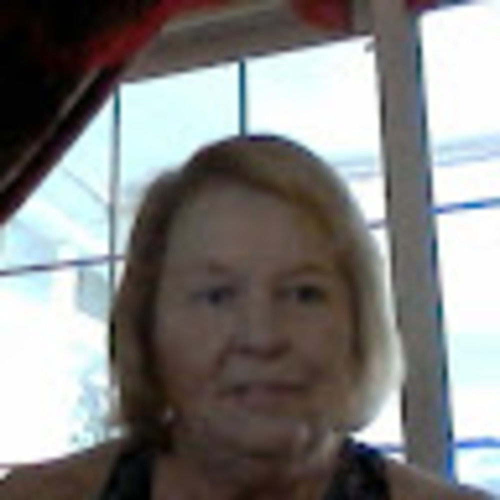 Meet your Posher, Debi
